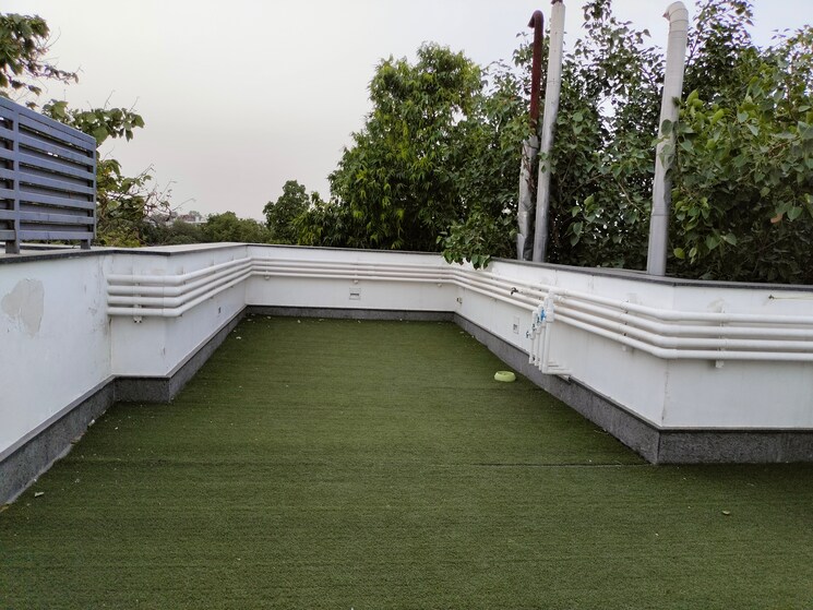 Balcony, rwa-hauz-khas-block-c-5 4 Bedroom 4500 Sq.Ft. Apartment In Hauz Khas Delhi 8893747