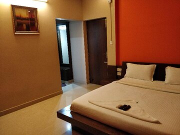 Bedroom in 3 BHK Builder Floor at Domlur – for Rent