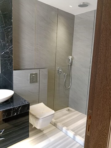 Bathroom in 5 BHK Apartment at Greater Kailash I – for Sale