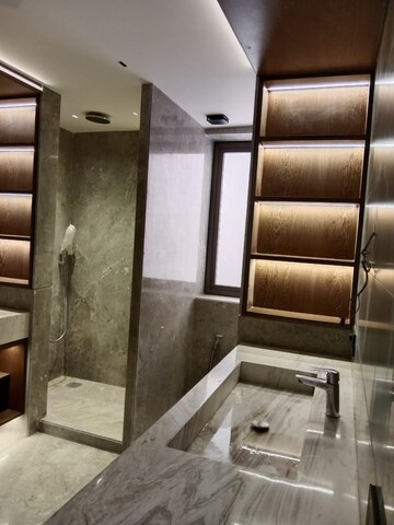 Furnished Amenities in 5 BHK Apartment at Greater Kailash I – for Sale
