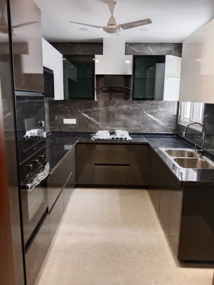 Kitchen, greater kailash i 5 Bedroom 10000 Sq.Ft. Apartment In Greater Kailash I Delhi 8893757