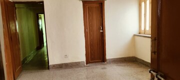 1 BHK Independent House For Rent in Kidwaipuri