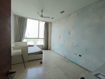 Room in 3 BHK Apartment at S D The Imperial Edge, Tardeo – for Rent