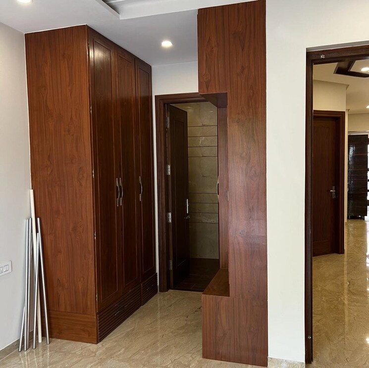 Room, sector 33 3 Bedroom 900 Sq.Ft. Builder Floor In Sector 33 Chandigarh 8893805