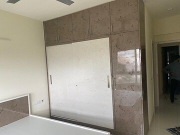 Furnished Amenities in 4 BHK Apartment at Lodha Bellissimo, Mahalaxmi – for Rent