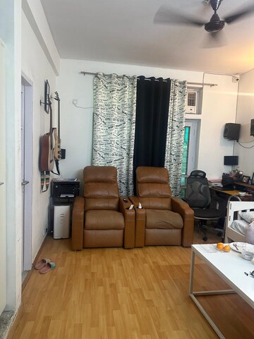 Living Room in 4 BHK Villa at Unitech Deerwood Chase, Nirvana Country – for Rent