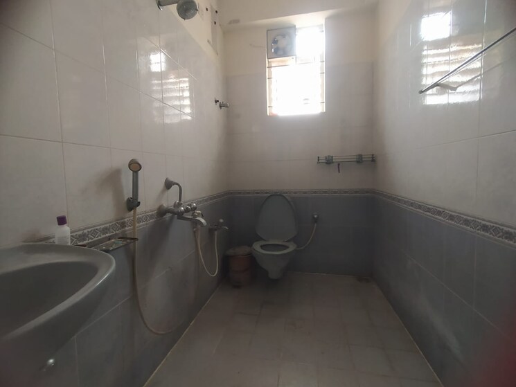 Bathroom, cr-enclave 2 Bedroom 1200 Sq.Ft. Apartment In Kodihalli Bangalore 8893860