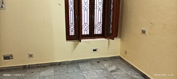 Room in 2 BHK Independent House at Gomti Nagar – for Rent