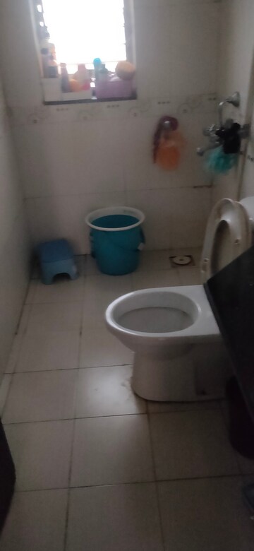 Bathroom in 2.5 BHK Apartment at Evershine Sapphire, Chandivali – for Rent