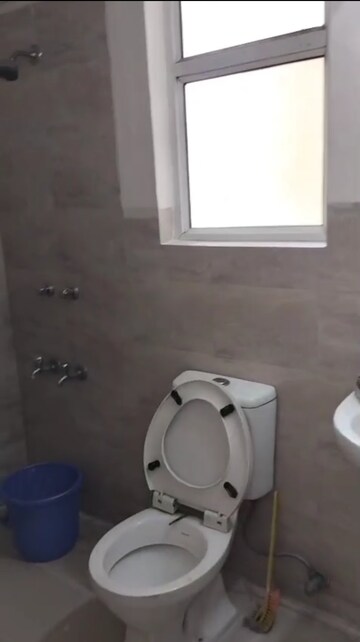 2 BHK Apartment For Rent in Wave Dream Homes, Wave City