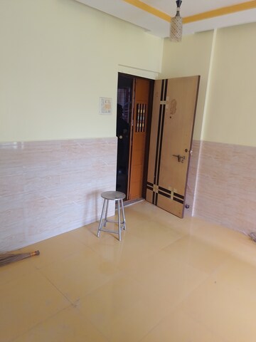 Room in 2 BHK Apartment at Rashmi Dhruvita Park, Vasai East – for Rent