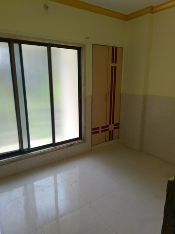 Room in 2 BHK Apartment at Rashmi Dhruvita Park, Vasai East – for Rent