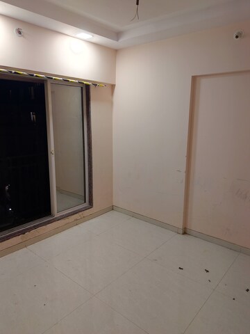 1 BHK Apartment For Rent in Om Tulsi CHS, Nalasopara East
