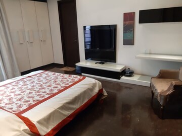 Bedroom in 4 BHK Apartment at Boutique Residential Apartments D-6 4, Vasant Vihar – for Sale