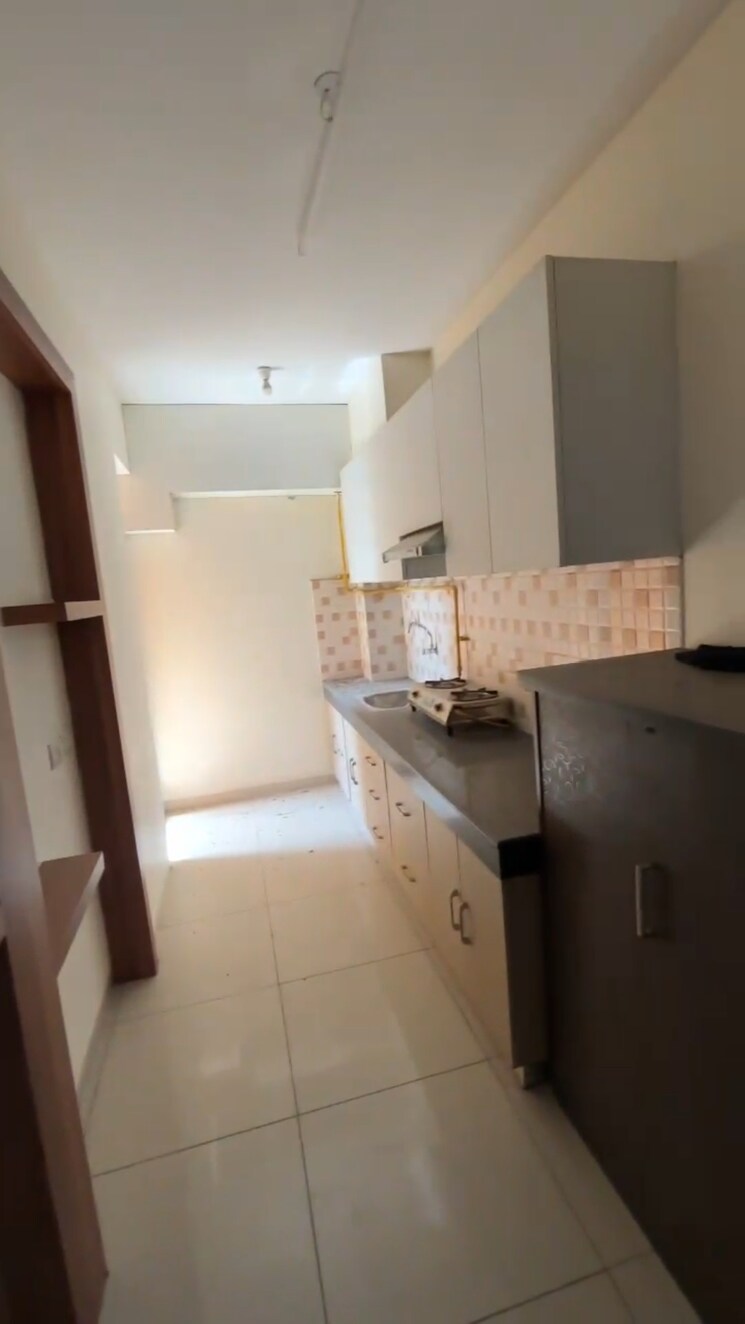 Kitchen, wave-dream-homes 2 Bedroom 808 Sq.Ft. Apartment In Wave City Ghaziabad 8893955