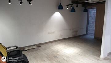 Room in  Office Space at Okhla Industrial Estate Phase 3 – for Rent