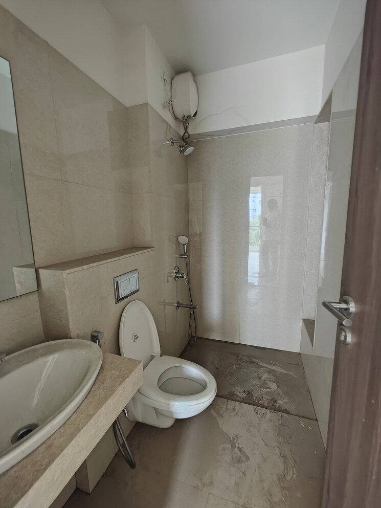 Bathroom, l-and-t-seawoods-residences 2 Bedroom 730 Sq.Ft. Apartment In Seawoods Navi Mumbai 8893950