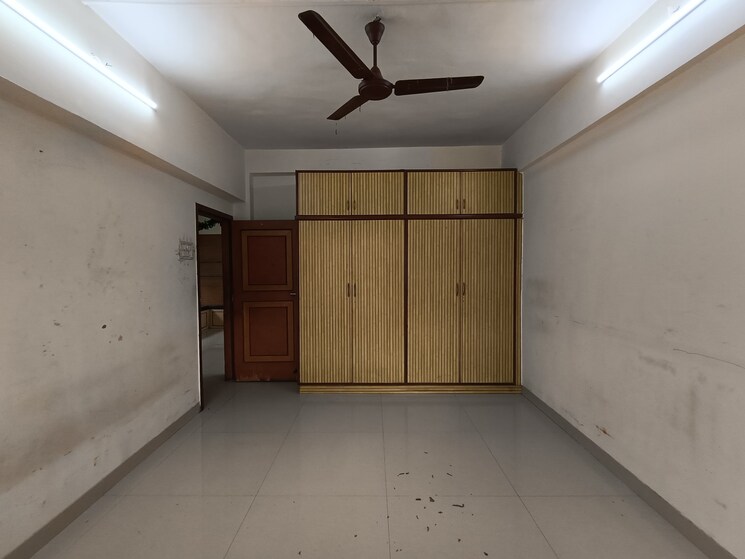 Room, goregaon west 2 Bedroom 980 Sq.Ft. Apartment In Goregaon West Mumbai 8893958