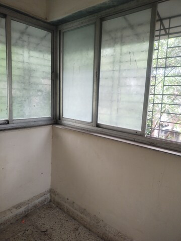 Room in 1 BHK Apartment at Shiv Srushti Apartments, Kurla East – for Rent