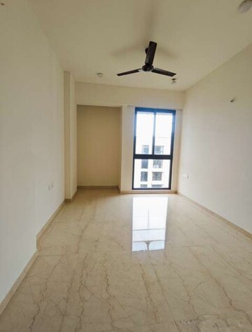 Bedroom in 2 BHK Apartment at Lodha Sterling, Kolshet Road – for Rent