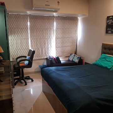 Master Bedroom in 2 BHK Apartment at Romell Serenity, Oshiwara – for Rent