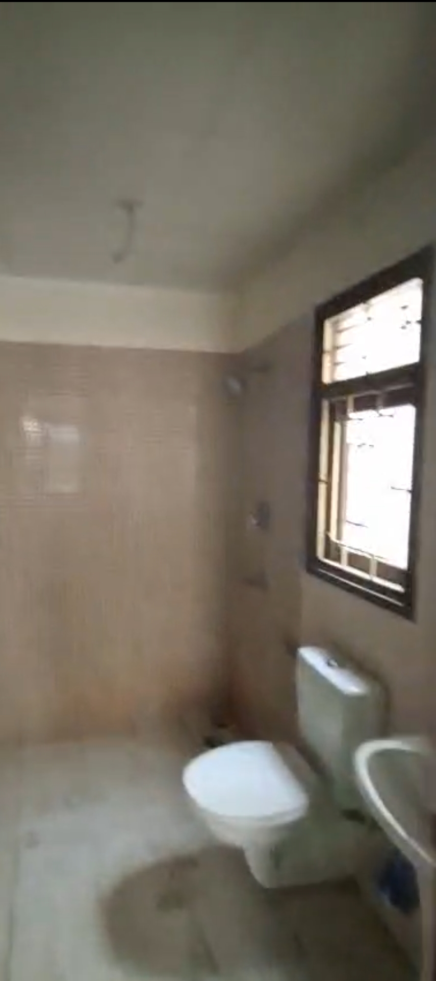 2 BHK + Pooja Room Apartment For Rent in Wave Aranyam Valley