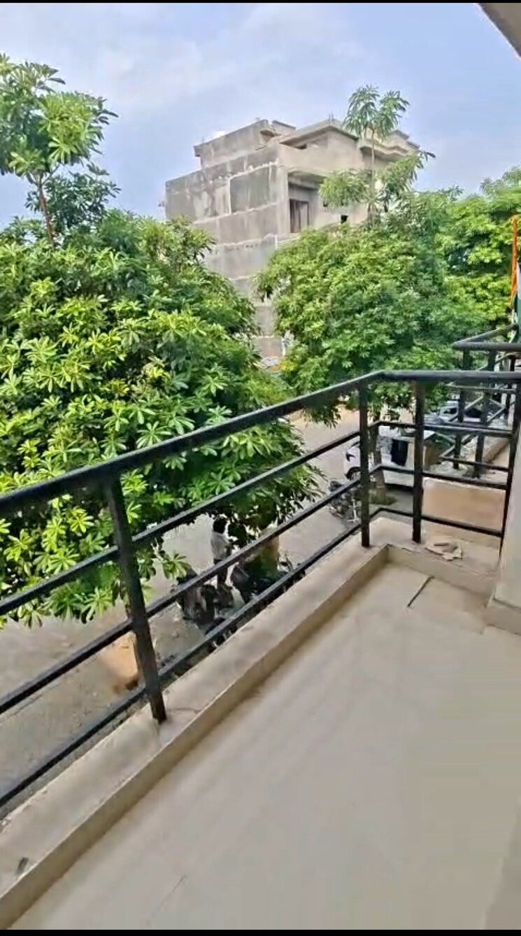 Balcony, wave-aranyam-valley 2 Bedroom 135 Sq.Ft. Apartment In Sector 2 Wave City Ghaziabad 8893994