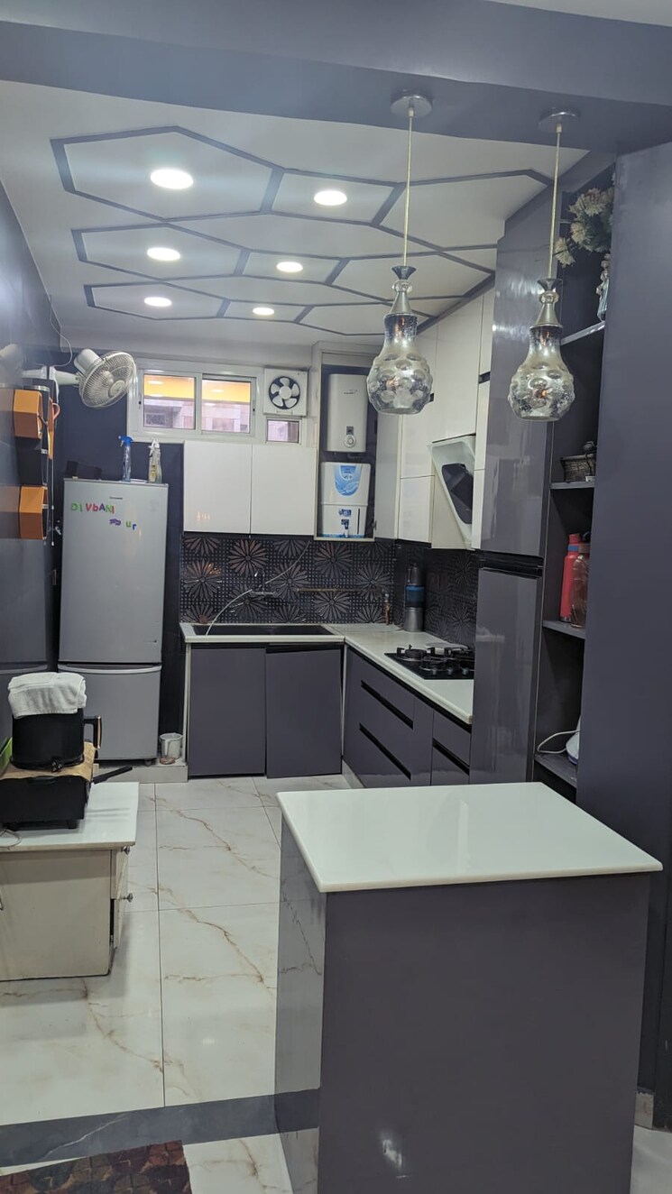 Master Bedroom, sector 11 dwarka 4 Bedroom 1600 Sq.Ft. Apartment In Sector 11 Dwarka Delhi 8893999