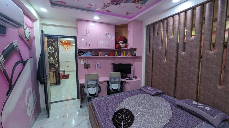 Master Bedroom, sector 11 dwarka 4 Bedroom 1600 Sq.Ft. Apartment In Sector 11 Dwarka Delhi 8893999