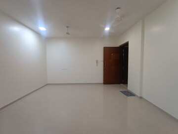 Room in 2 BHK Apartment at RNA Continental, Chembur – for Rent