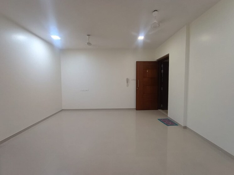 Room, rna-continental 2 Bedroom 730 Sq.Ft. Apartment In Chembur Mumbai 8893988