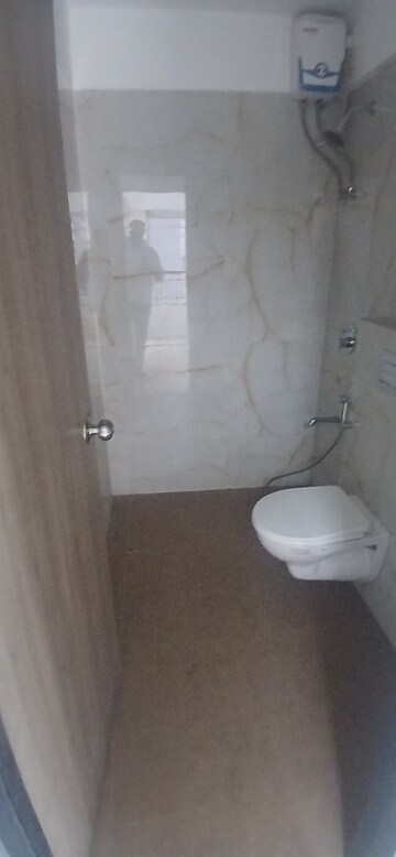 Bathroom in 1.5 BHK Apartment at MICL Ghatkopar Avenue Aaradhya One Earth Phase 2, Ghatkopar East – for Sale