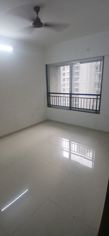 Room in 1.5 BHK Apartment at MICL Ghatkopar Avenue Aaradhya One Earth Phase 2, Ghatkopar East – for Sale