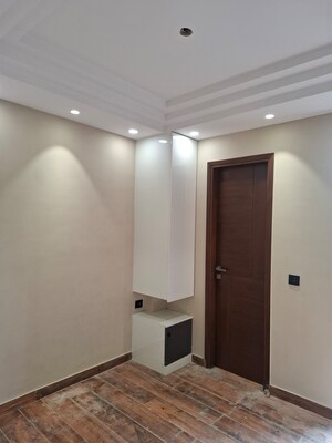 Room in 2 BHK Builder Floor at Hari Nagar – for Sale