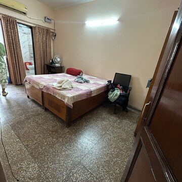Bedroom in 1 BHK Builder Floor at Amrit Nagar – for Rent