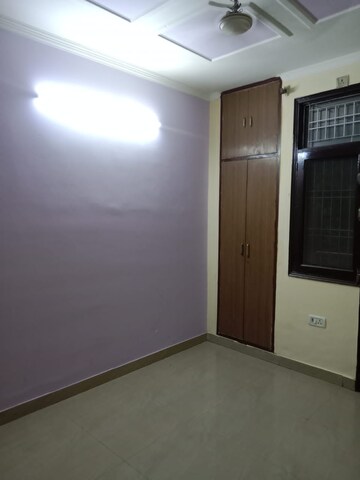 Room in 2 BHK Builder Floor at Sector 19 Dwarka – for Rent