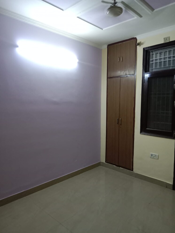 Room, sector 19 dwarka 2 Bedroom 800 Sq.Ft. Builder Floor In Sector 19 Dwarka Delhi 8894016
