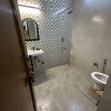 Bathroom in 2 BHK Builder Floor at Lajpat Nagar I – for Rent