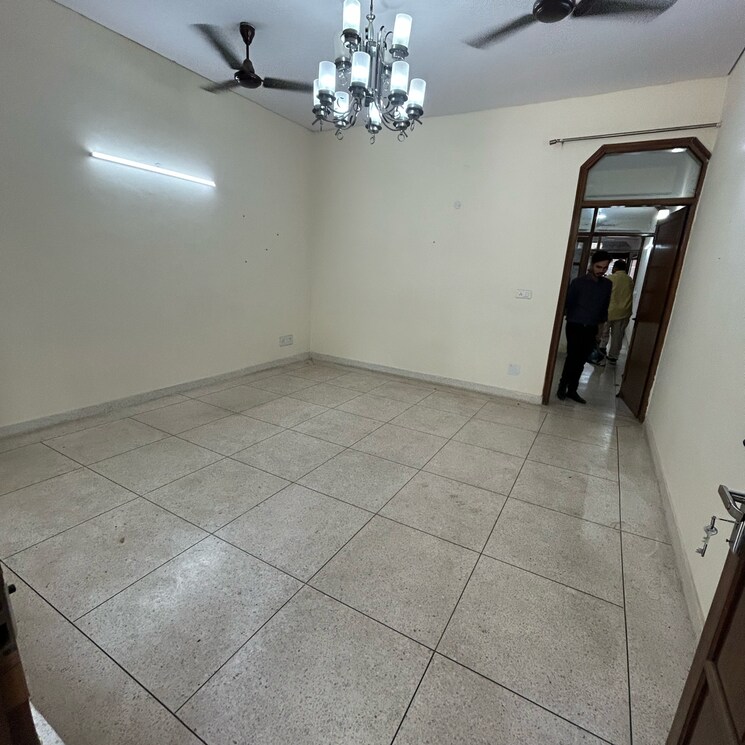 Room, lajpat nagar i 2 Bedroom 900 Sq.Ft. Builder Floor In Lajpat Nagar I Delhi 8894028