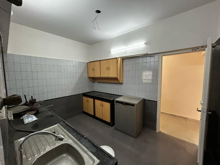 Kitchen, nri-complex-phase-i 2 Bedroom 1350 Sq.Ft. Apartment In Seawoods Sector 58 Navi Mumbai 8894042