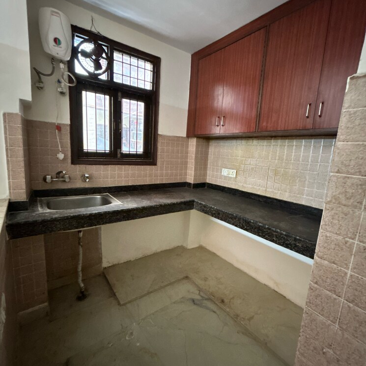 Kitchen, masjid moth 2 Bedroom 900 Sq.Ft. Builder Floor In Masjid Moth Delhi 8894043