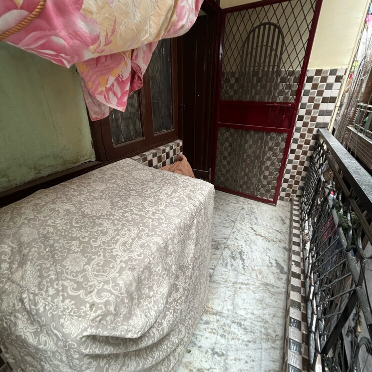 Bedroom, kotla mubarakpur 1 Bedroom 450 Sq.Ft. Builder Floor In Kotla Mubarakpur Delhi 8894048