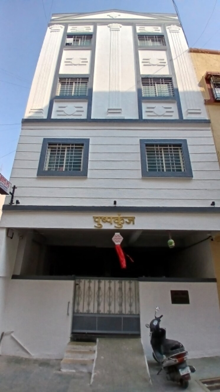 Master Bedroom, suyog-nagar 1 Bedroom 570 Sq.Ft. Apartment In Senapati Bapat Road Pune 8894057