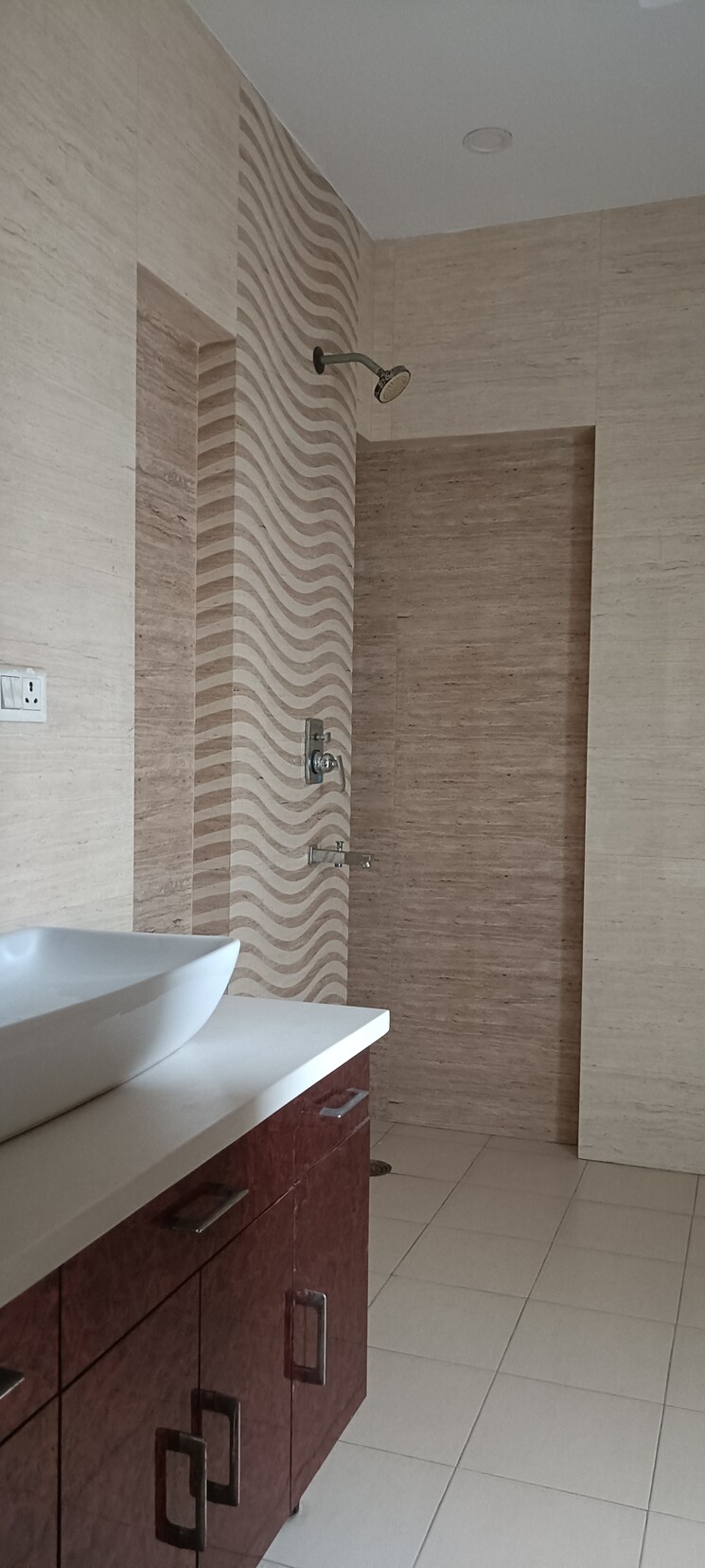 Attached Bathroom, sector 36 4 Bedroom 250 Sq.Yd. Villa In Sector 36 Noida 8894060