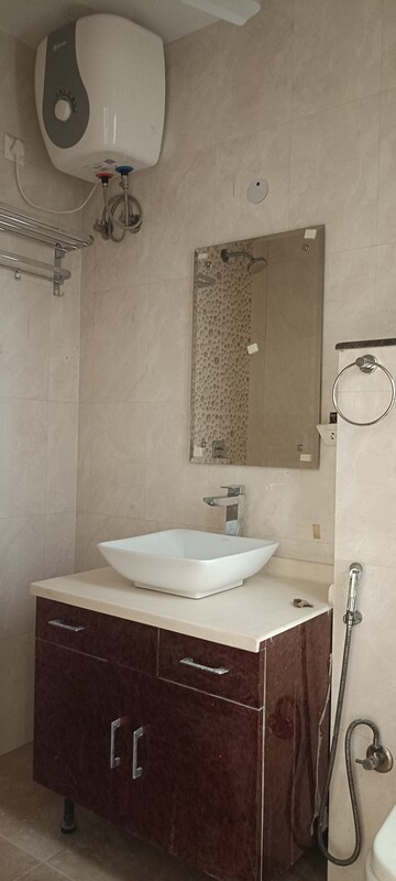 Bathroom in 4 BHK Villa at Sector 36 – for Rent