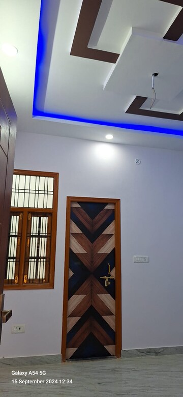 Room in 3 BHK Villa at Faizabad Road – for Sale