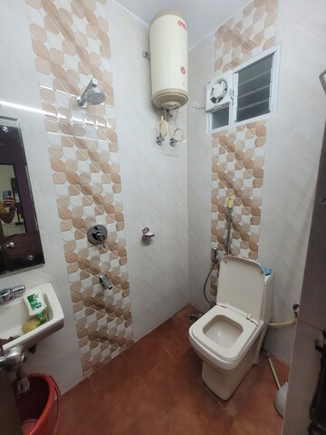 Attached Bathroom in 2 BHK Apartment at Swamy Manor, Mg Road – for Rent