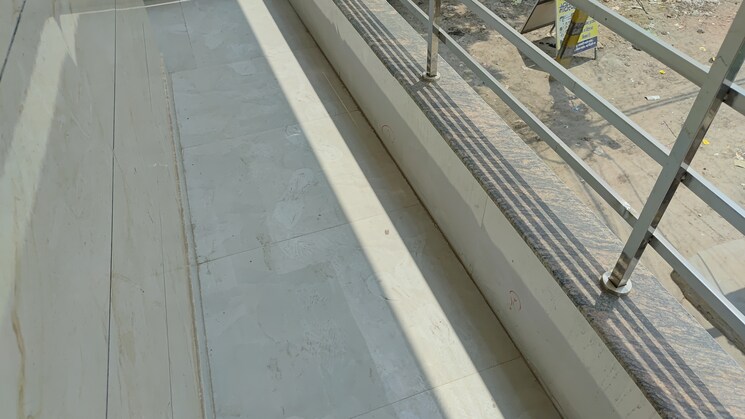 Balcony, mohan garden 3 Bedroom 50 Sq.Yd. Independent House In Mohan Garden Delhi 8894097