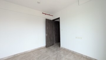 Room in 3 BHK Apartment at Risland The Icon, Dhokali – for Rent