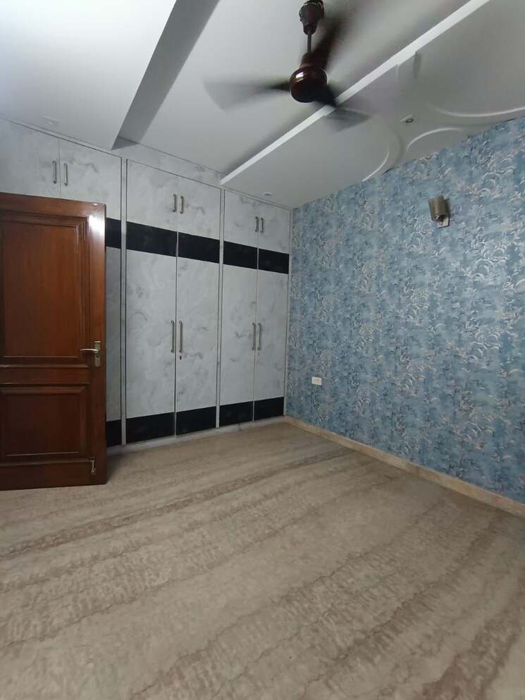 Kitchen, navbharat-apartments 3 Bedroom 1350 Sq.Ft. Apartment In Paschim Vihar Delhi 8894123